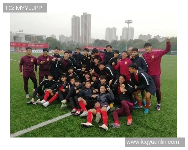 从足球球星的学位背景看学业与竞技精神的融合发展 从足球球星的学位背景看学业与竞技精神的融合发展