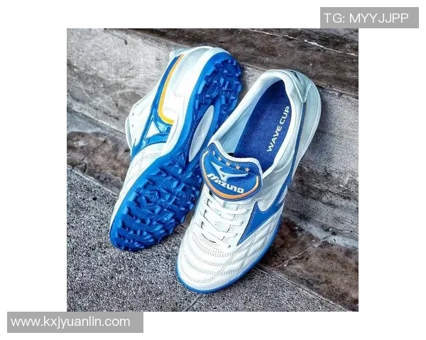 全球传奇球星足球鞋评选榜单 哪些品牌与型号最受球迷和球员青睐