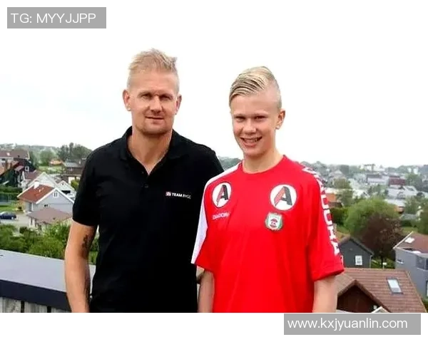 全球十大足球球星儿子排名曝光他们是否继承了父亲的天赋与荣耀