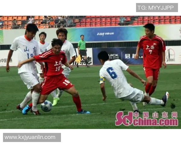 球星精彩对决足球赛全程回顾每个瞬间都不容错过 球星精彩对决足球赛全程回顾每个瞬间都不容错过