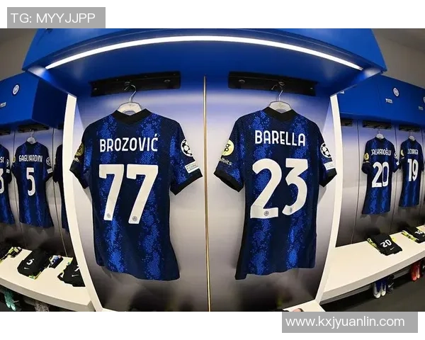 穿九号球衣的足球明星们及其传奇故事全揭秘