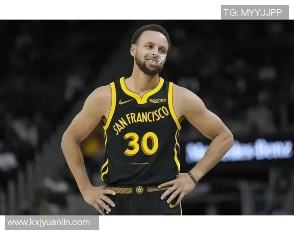 篮球球星跨界挑战足球运动的精彩瞬间与背后故事揭秘