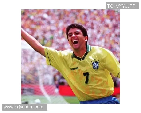 足球天才大融合：盘点历史与未来的超级球星混合体